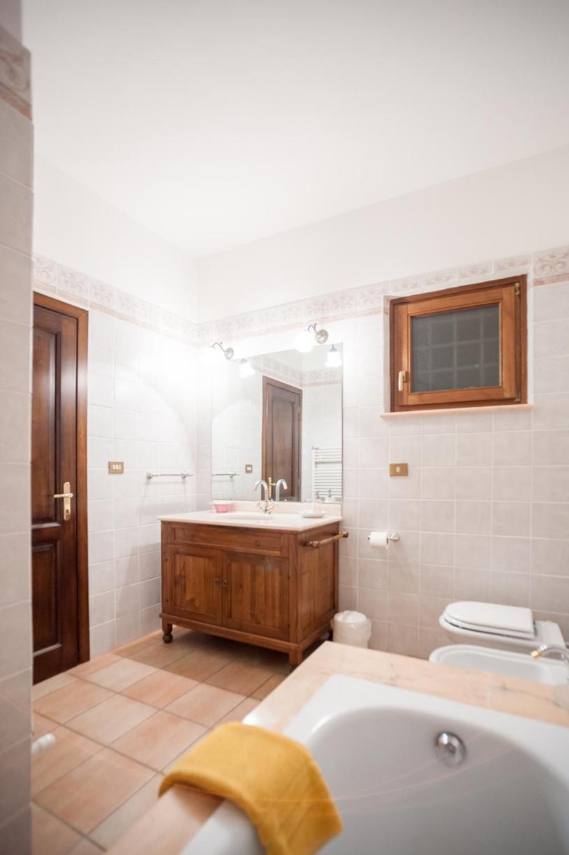 La Villa Di Lucia Viterbo Bagian luar foto