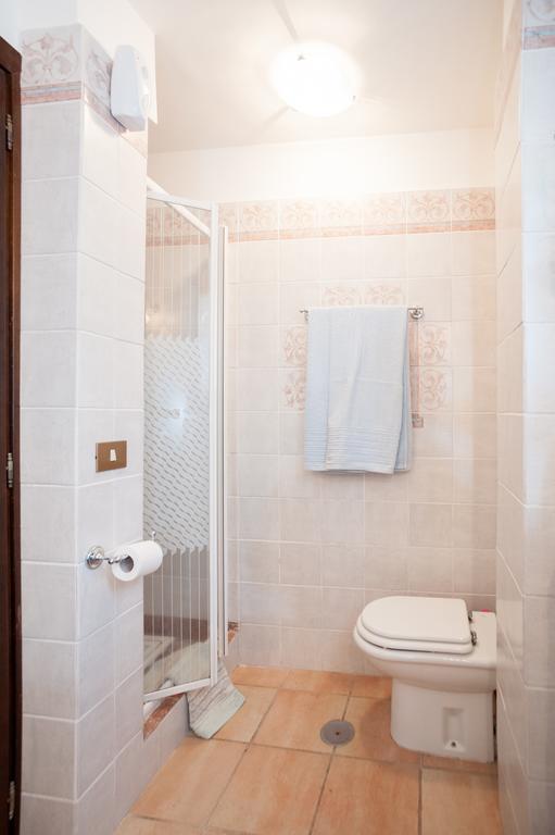 La Villa Di Lucia Viterbo Ruang foto